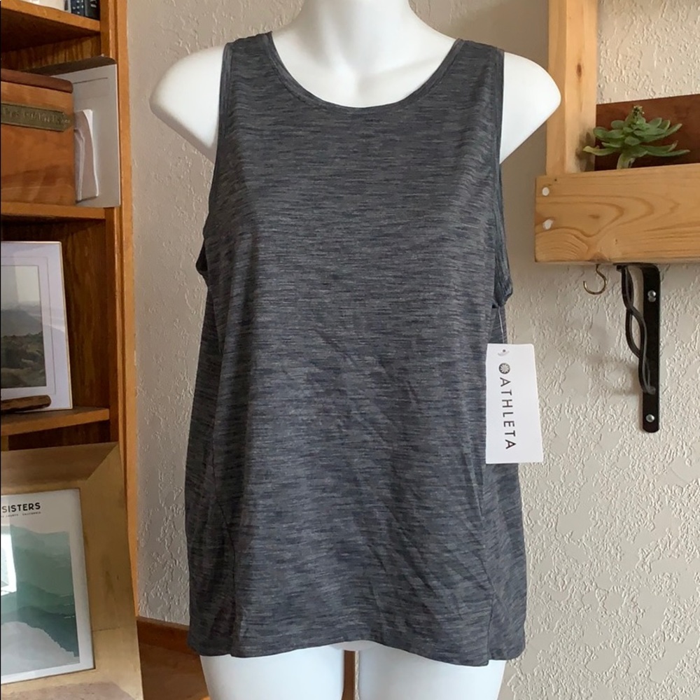 New Athleta top, size xs